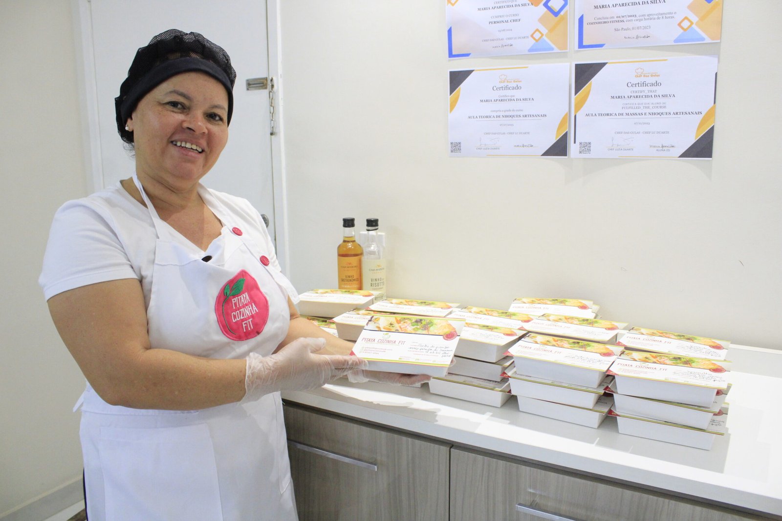 Fature até R$9 mil por mês cozinhando em casa