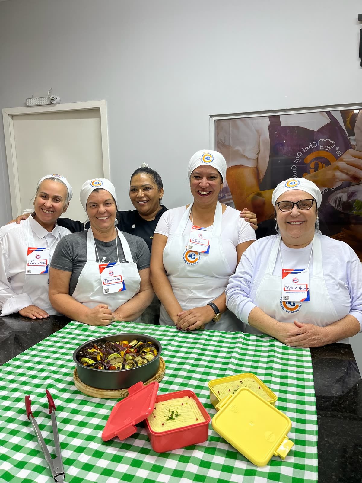 Turma do Curso de Culinária Básica